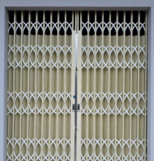 Cửa Kéo Đài Loan Có Lá U 7 Dem