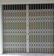 Cửa Kéo Đài Loan Có Lá U 1.2 Ly