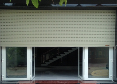 Thi Công Lắp Đặt Cửa Cuốn Tại Hồ Chí Minh Giá Rẻ Phục Vụ 24/24